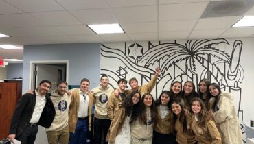 Fellows and Regional Board come together for Shabbos in Montoya Circle